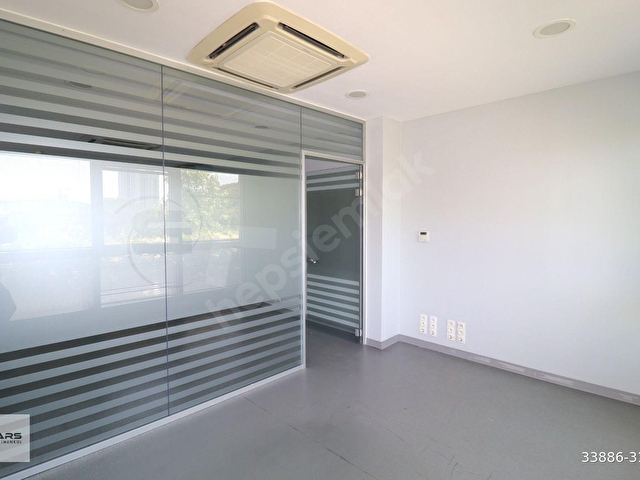 Ağaoğlu Maslak 1453 Ticari Ofislerde Bahçe Katı ve Depolu Kiralık Ofis - Görsel 9