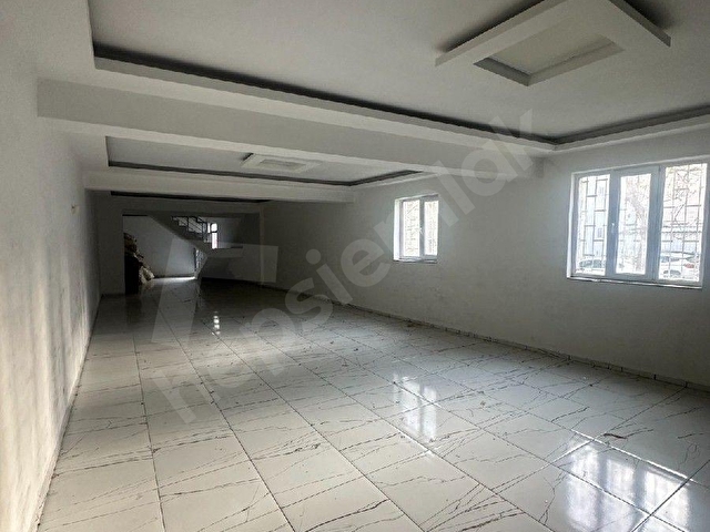 my EKİP EMLAKTAN VİŞNE CADDESİNE YAKIN SATILIK DÜKKAN &. SHOWROOM - Görsel 10