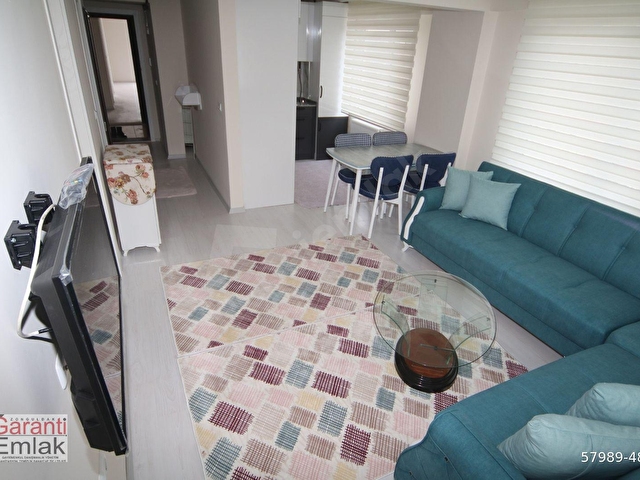 ZONGULDAK GARANTİ EMLAKTAN YÜZME HAVUZLU & GÜVENLİKLİ KULELİDE EŞYALI 1+1 KİRALIK DAİRE