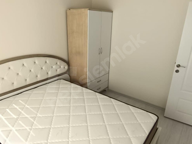 ZONGULDAK GARANTİ EMLAKTAN YÜZME HAVUZLU & GÜVENLİKLİ KULELİDE EŞYALI 1+1 KİRALIK DAİRE - Görsel 12