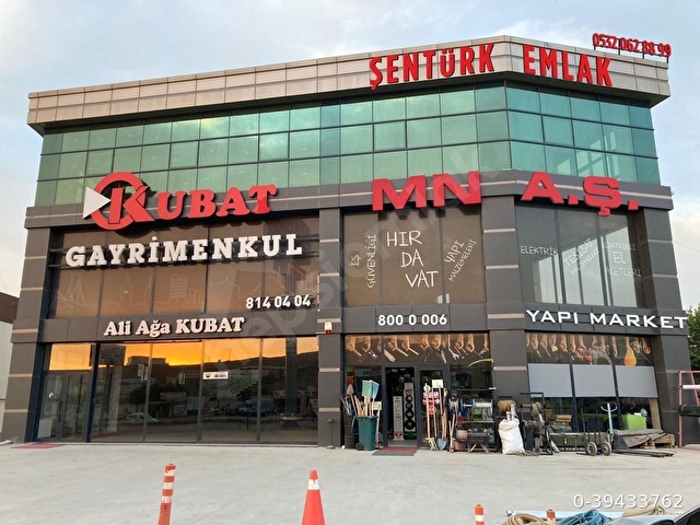 KAHRAMANKAZAN SARAY KAVŞAĞINDA TERASLI LÜX OFİS (İSTANBULYOLUNA SIFIR)