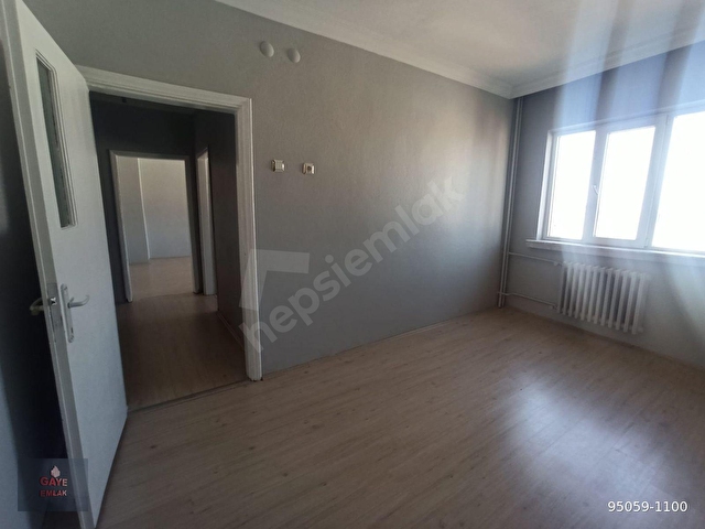 GAYE EMLAKTAN AKARBAŞI MEVKİNDE SATILIK 3+1 DAİRE - Görsel 15