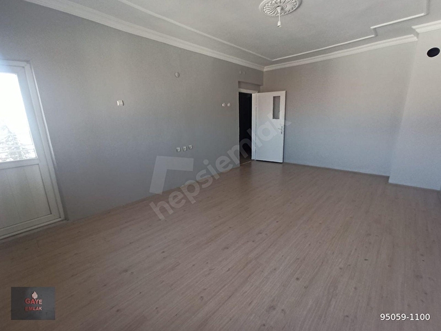 GAYE EMLAKTAN AKARBAŞI MEVKİNDE SATILIK 3+1 DAİRE - Görsel 20