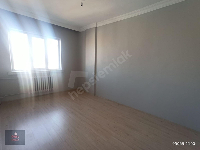 GAYE EMLAKTAN AKARBAŞI MEVKİNDE SATILIK 3+1 DAİRE - Görsel 16