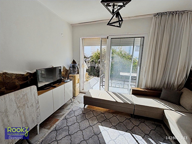 Mordoğan Yarenler Sitesi Tadilatlı Bakımlı Satılık 3+1 Villa - Görsel 14