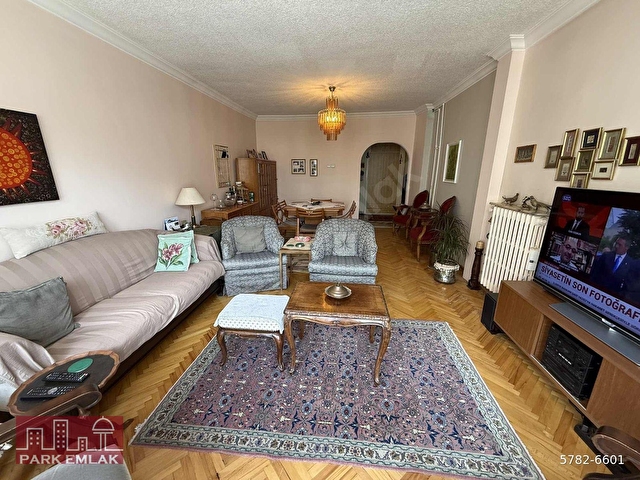 ÇANKAYA KUŞKONDU SOKAKDA 3+1 ÖN CEPHE OTOPARKLI SATILIK DAİRE - Görsel 6