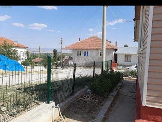 ANTALYA YEŞİLYAYLA DA SATILIK EV MÜSTAKİL BAHCELİ FULL EŞYALIDIR 10596