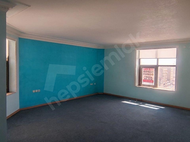 Kuzeyden Dörtyol Kavşağında 250 m² 4+1 Kiralık Ofis - Görsel 18