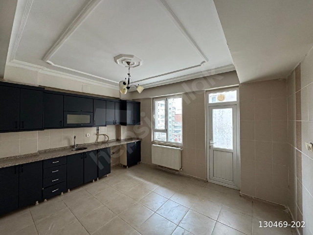 YAVUZ EMLAK TAN SATILIK DAİRE ARAKAT KARAKÖPRÜ AKPİYAR MAH bozan sarı petrol arkasi - Görsel 9