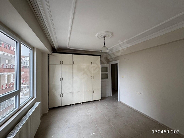 YAVUZ EMLAK TAN SATILIK DAİRE ARAKAT KARAKÖPRÜ AKPİYAR MAH bozan sarı petrol arkasi - Görsel 14