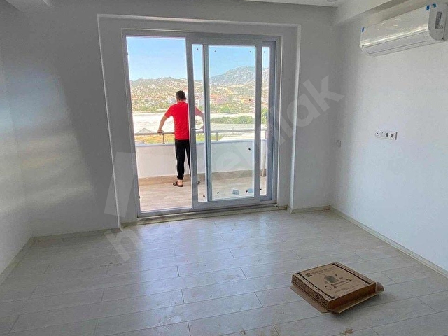 OĞUZLAR EMLAKTAN ANTALYA DEMRE MERKEZDE KİRALIK 1+1 DAİRE - Görsel 3