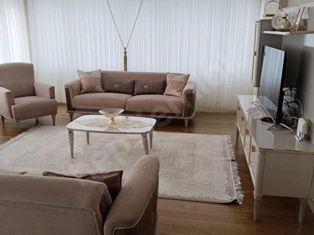 SATILIK  PAŞAKENT  MAHALLESİNDE   3+1  GENİŞ  BAKIMLI  ASANSÖRLÜ ARA KAT  DAİRE - Görsel 8