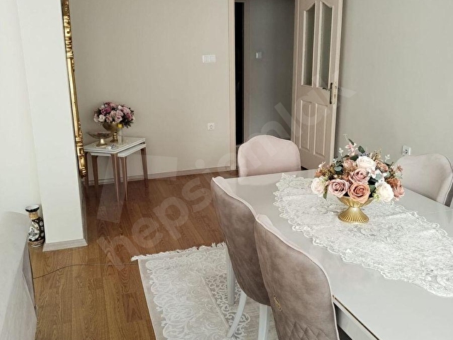 SATILIK  PAŞAKENT  MAHALLESİNDE   3+1  GENİŞ  BAKIMLI  ASANSÖRLÜ ARA KAT  DAİRE - Görsel 10