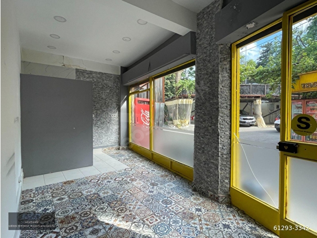 Tarabya Çarşıda Sahile Yürüme Mesafesinde Kiralık Ofis - Görsel 4
