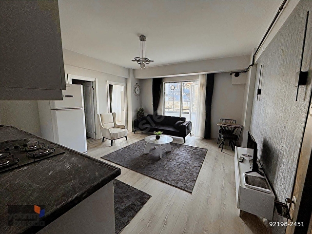 ATAKUM KÖRFEZ MH.FUL EŞYALI ARA KAT İSKANLI SATILIK 1+1 DAİRE - Görsel 24