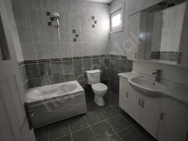 SİLİVRİ ALİBEY MAH.  MERKEZDE KİRALIK 3+1 ARAKAT TEMİZ DAİRE 27.000TL ÖNER EMLAK - Görsel 11