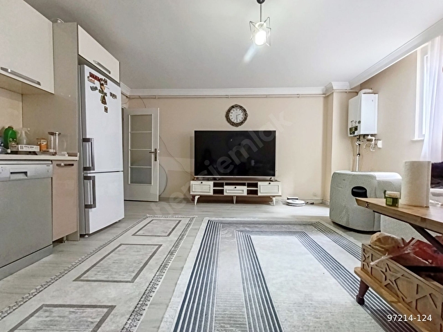 SANCAKTEPE SARIGAZİ İNÖNÜ MH METROYA YAKIN 2+1 KAT MÜLKİYETLİ - Görsel 8