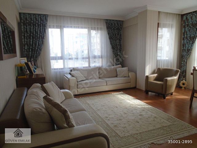 Guven Emlak Tan Gunesevlerde Ara Kat Asansorlu 3 1 Satilik Daire 35001 2895 Hurriyet Emlak