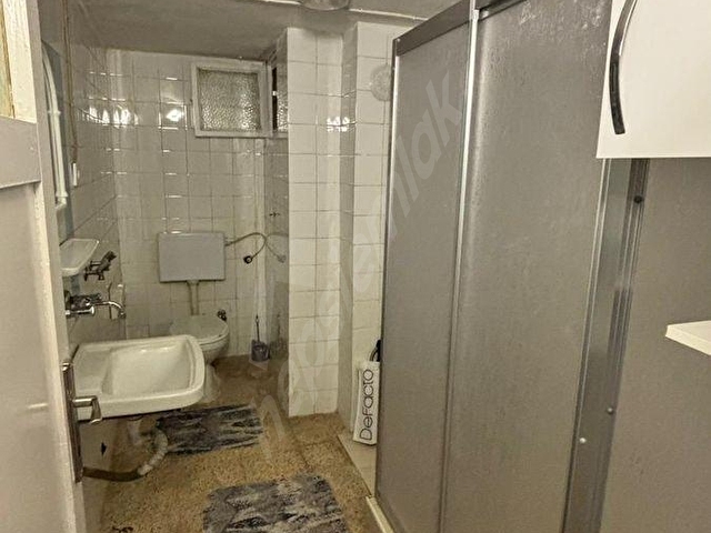 Bornova Küçükpark da 2+1 75 M2 Eşyalı Kiralık Daire - Görsel 7