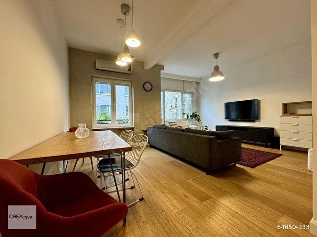 Cihangir Sıraselviler Caddesi Üzerinde Eşyalı 2+1 Kiralık Daire - Görsel 2