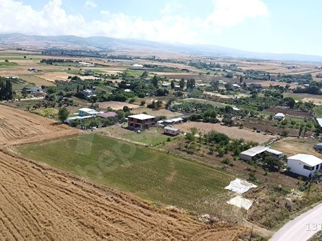 TARIK DEMİR GAYRİMENKULDEN 862 M2 ARSA İÇİNDE EV - Görsel 9