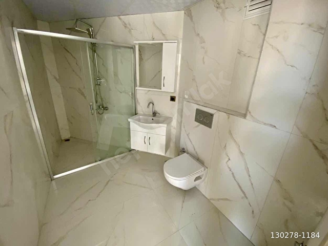 Ertuğrulgazide 3 üncü kat Satılık Lüks 1+1 Daire (55m², - Görsel 14