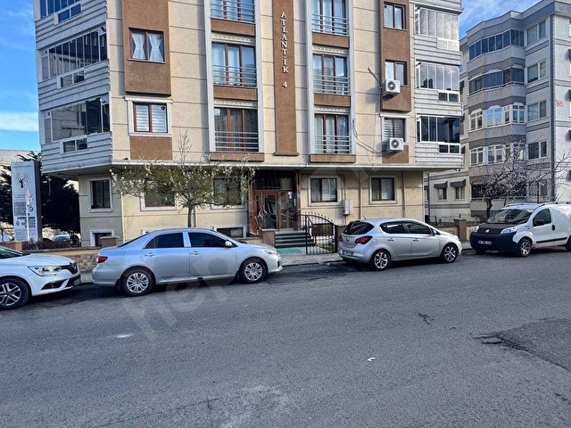 CLASS EMLAKTAN SATILIK 3+1 DENİZ MANZARALI DAİREMİZ.