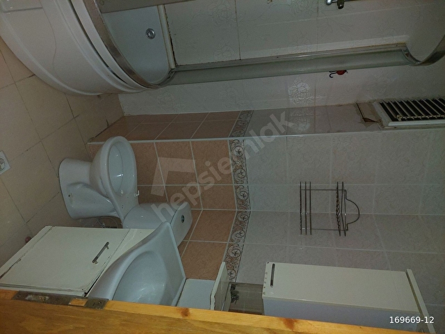BAĞCILAR 100.YIL KIŞLA CADDESİ ÜSTÜNDE SATILIK 2+1 ARA KAT DAİRE - Görsel 16