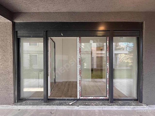 ÖN CEPHE DE ŞAHANE TERASI VE BAHÇESİ OLAN BUTİK DAİRE - Görsel 16