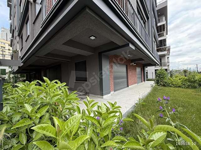 ÖN CEPHE DE ŞAHANE TERASI VE BAHÇESİ OLAN BUTİK DAİRE - Görsel 4