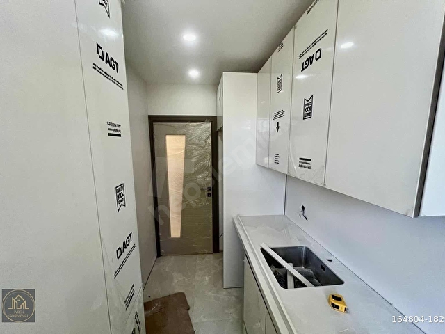 İMREN GAYRİMENKULDEN TEVFİKBEY MH. 2+1 75M2 K.OTOPARKLI Y.GİRİŞ - Görsel 14