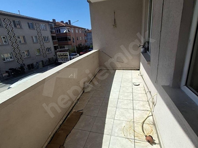 KİRALIK DAİRE KALORİFERLİ ÖN CEPHE - Görsel 4