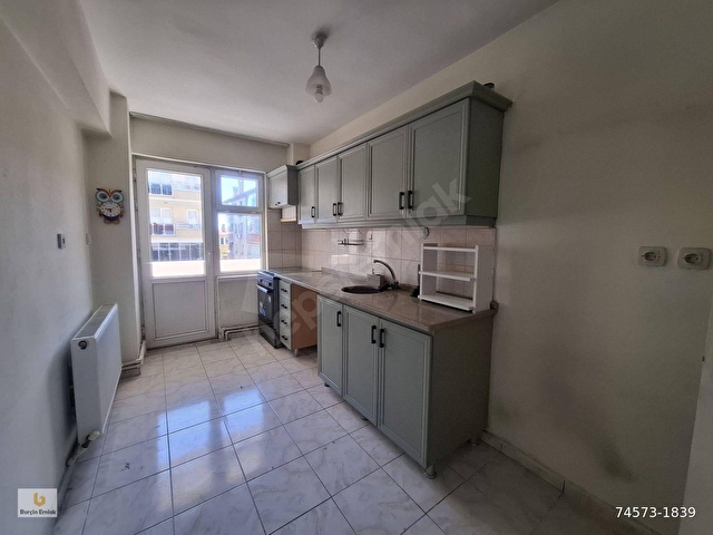 KİRALIK DAİRE KALORİFERLİ ÖN CEPHE