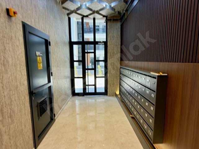 FORUMLİFE REZİDANSTA SATILIK LÜX 1+1 EŞYALI ARAKAT DAİRE - Görsel 26
