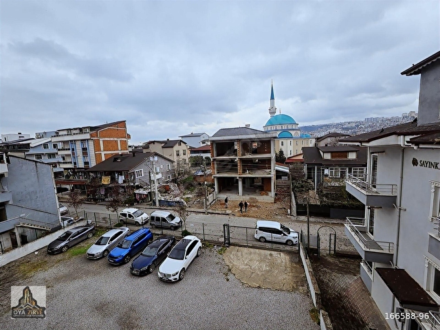 İzmit 42 evlerde yatıma oturuma uygun 3+1 arakat - Görsel 17