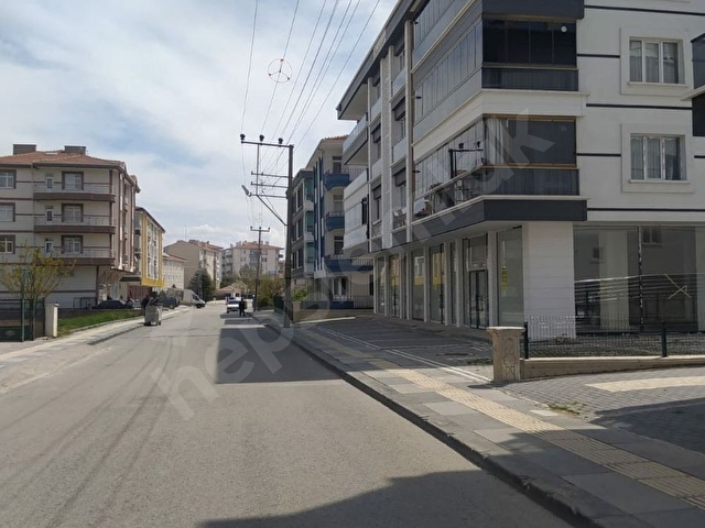 YILDIRIM BEYAZITDA ULTRA LÜX EBEVEYN BANYOLU KİLERLİ GENİŞ FERAH MASRAFSIZ DAİRE - Görsel 17