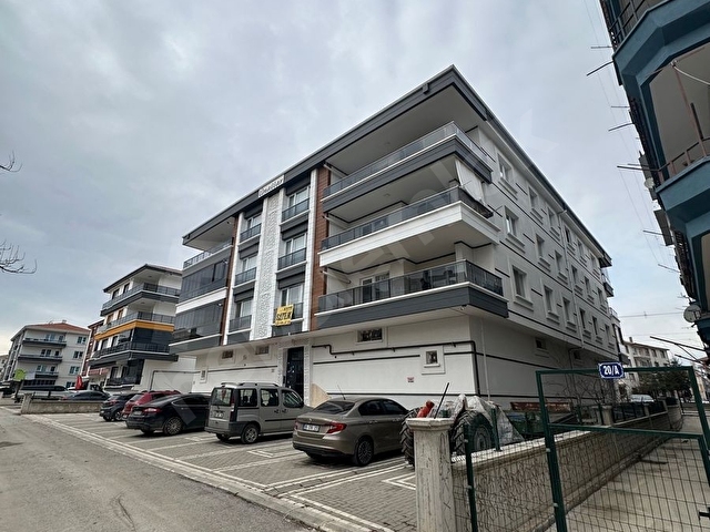YILDIRIM BEYAZITDA ULTRA LÜX EBEVEYN BANYOLU KİLERLİ GENİŞ FERAH MASRAFSIZ DAİRE - Görsel 18