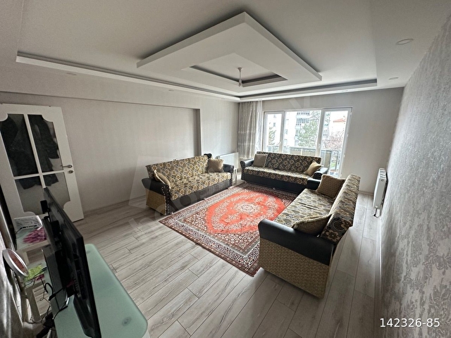 YILDIRIM BEYAZITDA ULTRA LÜX EBEVEYN BANYOLU KİLERLİ GENİŞ FERAH MASRAFSIZ DAİRE