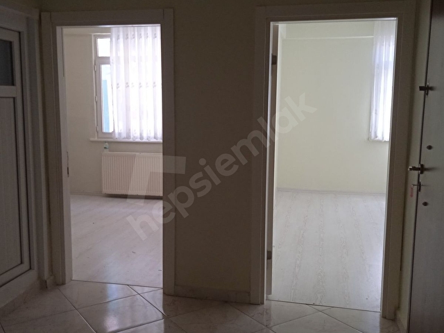 ÇELİKTEPE DE SATILIK 3+1 DAİRE AKSU EMLAK TAN - Görsel 3