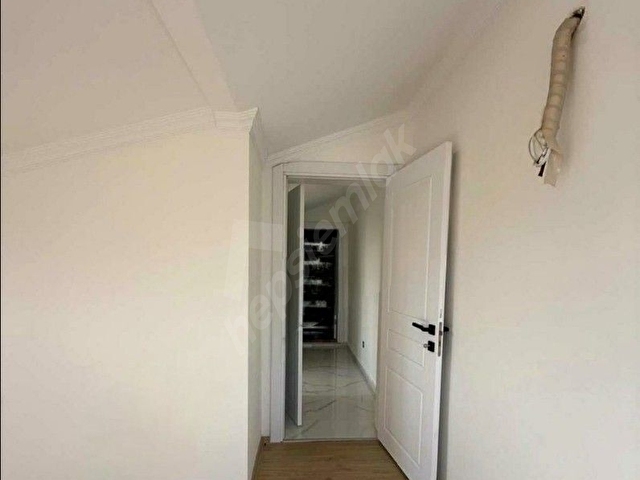 KÖYCEĞİZ GELİŞİM MAH. 3 YAŞINDA MODERN TASARIML SATILIK 2+1 DUBLEKS DAİRE - Görsel 4