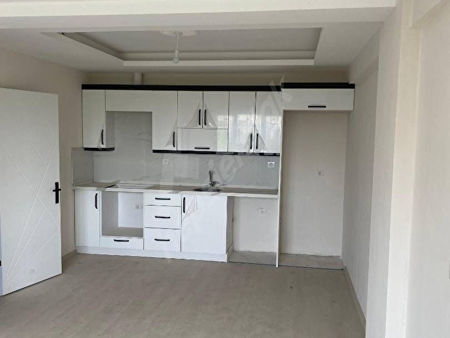 SAHİBİNDEN SIFIR SATILIK 2+1