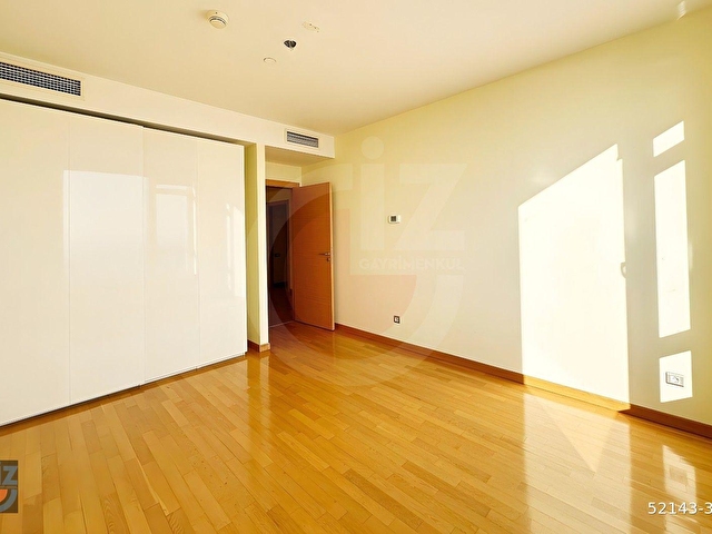 Şişli Satılık Daire Şişli Plaza Deniz Manzaralı 3+1 239M2