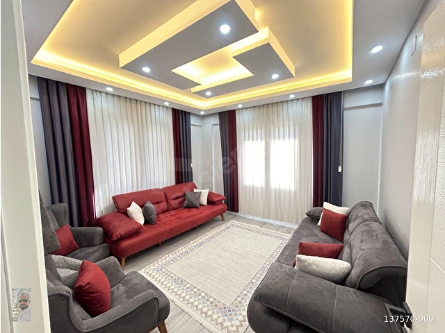 FİYAT DÜŞTÜ KISA SÜRELİĞİNE ULTRA LÜX MALİYETİNİN YARI FİYATINA 1.700m2 İÇERİSİNDE HAVUZLU VİLLA - Görsel 5