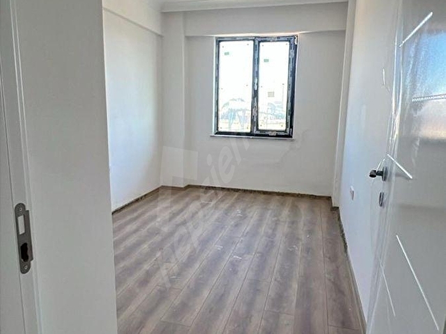 CM GROUP İNVEST | BANDIRMA YENİMAHALLE’DE SATILIK KÖŞE 2.KAT 1+1 DAİRE - Görsel 8