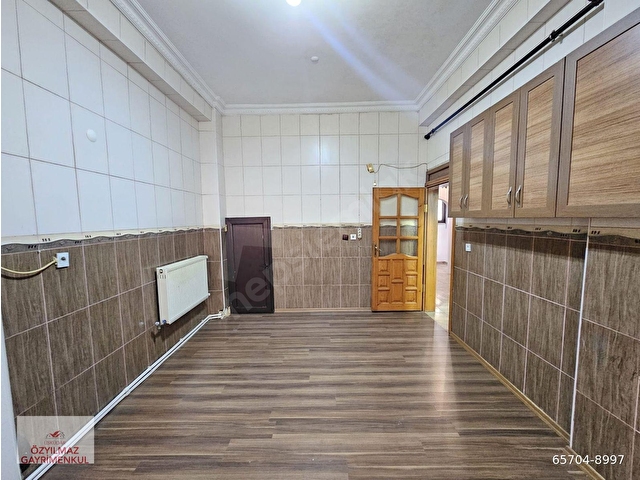 ÜSKÜDAR ZEYNEPKAMİL,DE KİRALIK  MÜSTAKİL BİNA 250 M2 PRESTİJLİ KULLANIM - Görsel 10