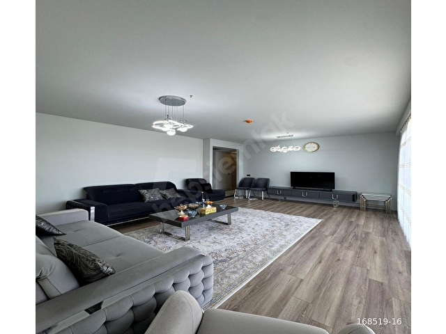ZAMAN YAPIDAN KONFORLU YAŞAM SUNAN 2+1 SATILIK DAİRE