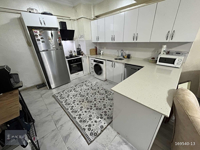 AKTİFTEN BİNEVLER MERKEZDE 2+1 SATILIK DAİRE