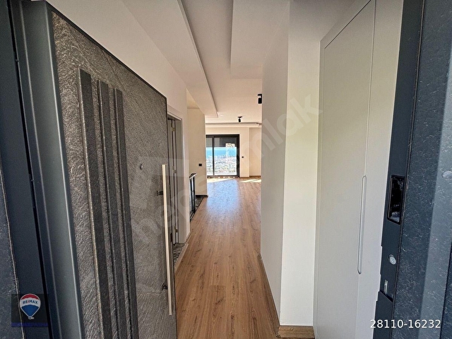 Full Manzaralı Tadilatlı Yenilenmiş Köşe Villa - Görsel 16