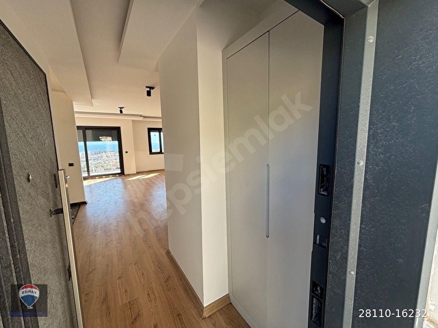 Full Manzaralı Tadilatlı Yenilenmiş Köşe Villa - Görsel 17
