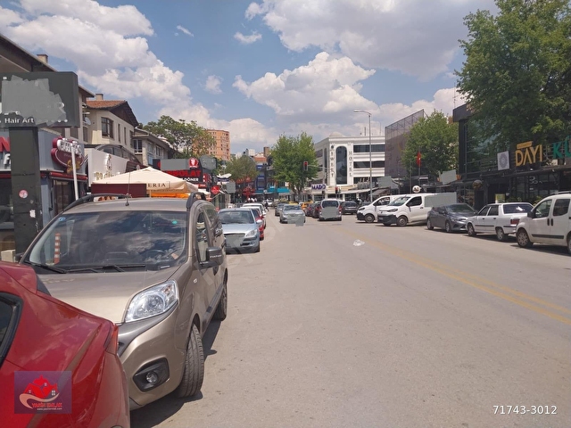 YASİN EMLAKTAN BALGAT ZİYABEY CADDESİNDE 3+1 İÇİ YAPILI GENİŞ-SALON BAĞIMSIZ-BAHÇE KULLANIM B.KATI - Görsel 2